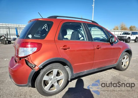 2011 Suzuki Sx4 z USA, uszkodzony, nr VIN JS2YB5A33B6303699